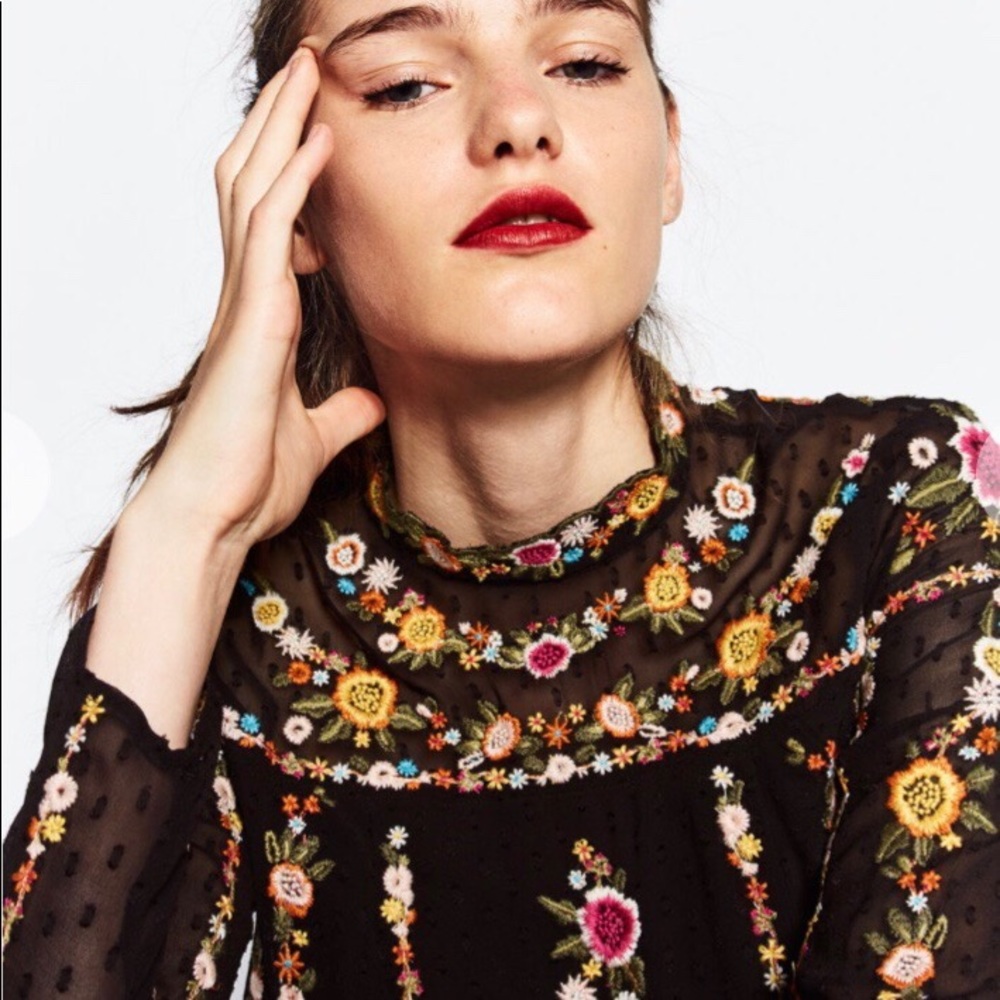 Plumetis Tunic by Zara